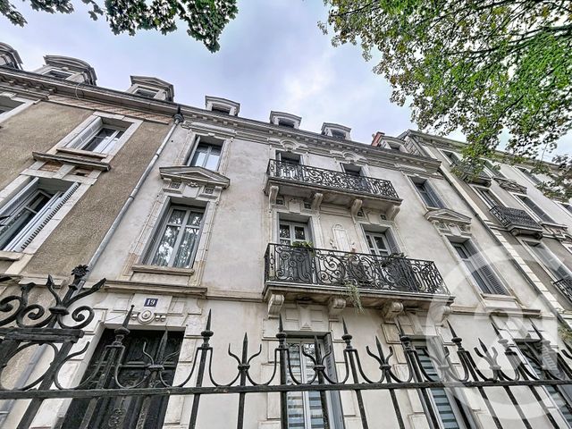 Appartement T1 à vendre - 1 pièce - 17.65 m2 - DIJON - 21 - BOURGOGNE - Century 21 Martinot Immobilier