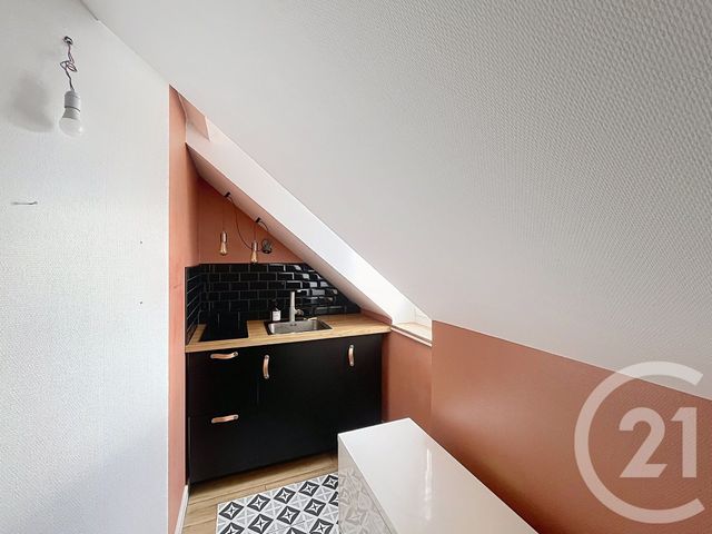 Appartement T1 à vendre - 1 pièce - 17.65 m2 - DIJON - 21 - BOURGOGNE - Century 21 Martinot Immobilier