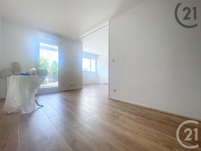 Appartement T2 à louer - 2 pièces - 46.71 m2 - DIJON - 21 - BOURGOGNE - Century 21 Martinot Immobilier