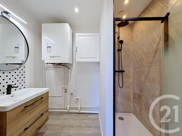 Appartement F3 à vendre - 3 pièces - 54.43 m2 - DIJON - 21 - BOURGOGNE - Century 21 Martinot Immobilier