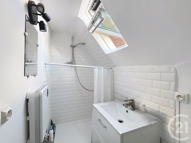 Appartement T1 à louer - 1 pièce - 17.9 m2 - DIJON - 21 - BOURGOGNE - Century 21 Martinot Immobilier