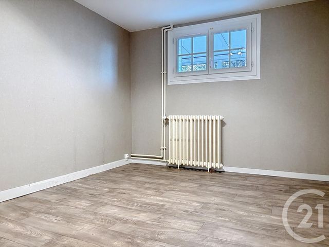 maison à louer - 5 pièces - 100.31 m2 - SENNECEY LES DIJON - 21 - BOURGOGNE - Century 21 Martinot Immobilier