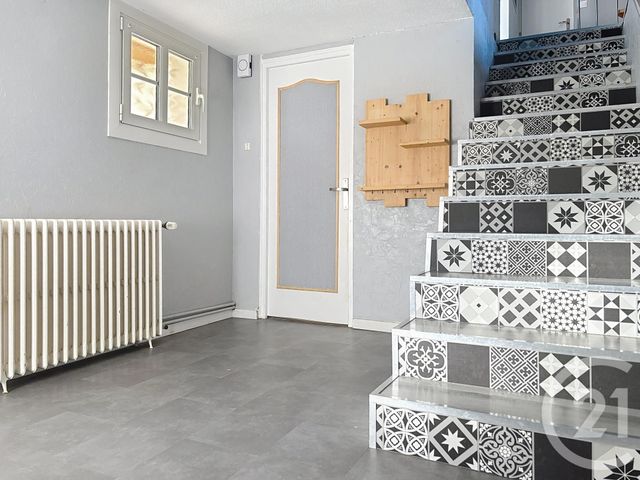 maison à louer - 5 pièces - 100.31 m2 - SENNECEY LES DIJON - 21 - BOURGOGNE - Century 21 Martinot Immobilier