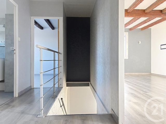 maison à louer - 5 pièces - 100.31 m2 - SENNECEY LES DIJON - 21 - BOURGOGNE - Century 21 Martinot Immobilier