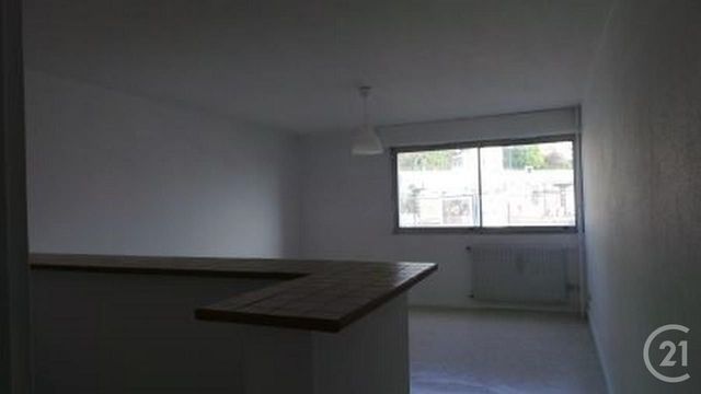 Appartement F1 à louer - 1 pièce - 31.7 m2 - DIJON - 21 - BOURGOGNE - Century 21 Martinot Immobilier