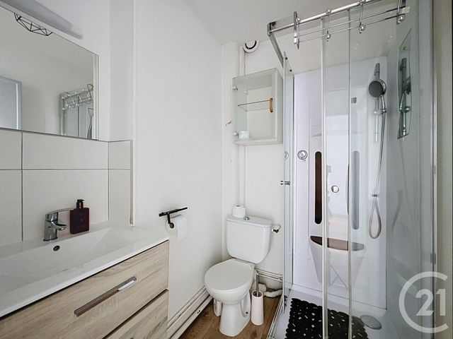 Appartement T2 à vendre - 2 pièces - 28.5 m2 - DIJON - 21 - BOURGOGNE - Century 21 Martinot Immobilier